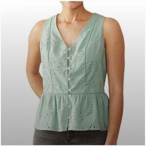 Universal Thread Mint Eyelet Blouse